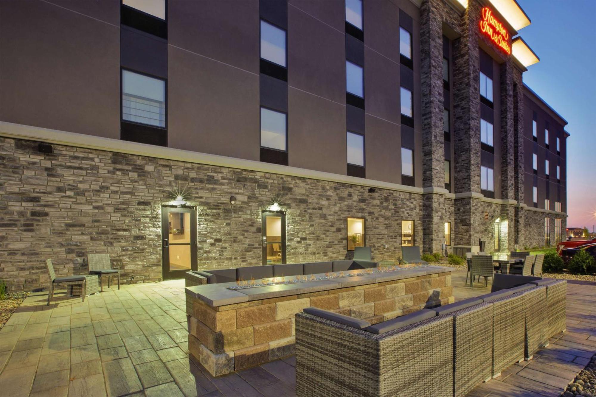 Hampton Inn & Suites By Hilton, Southwest Sioux Falls Exteriér fotografie